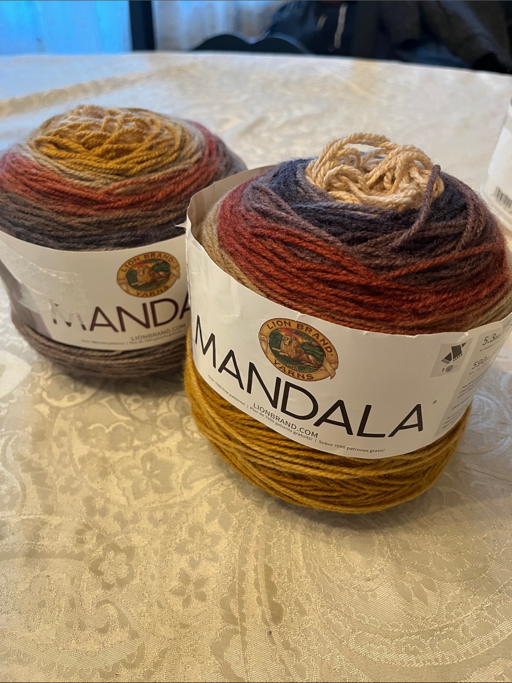 Mandala Multicolor Gradient Yarn Lion Brand Yarns 2 in EUC Autumn Gold & Rust